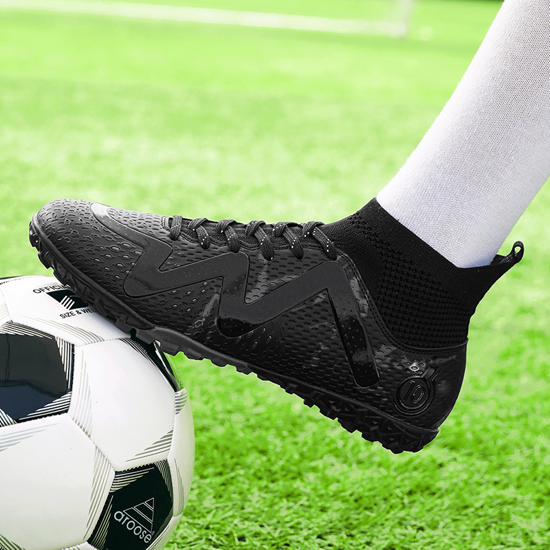 SHUANGDING Soccer Shoes Unisex High Top Black