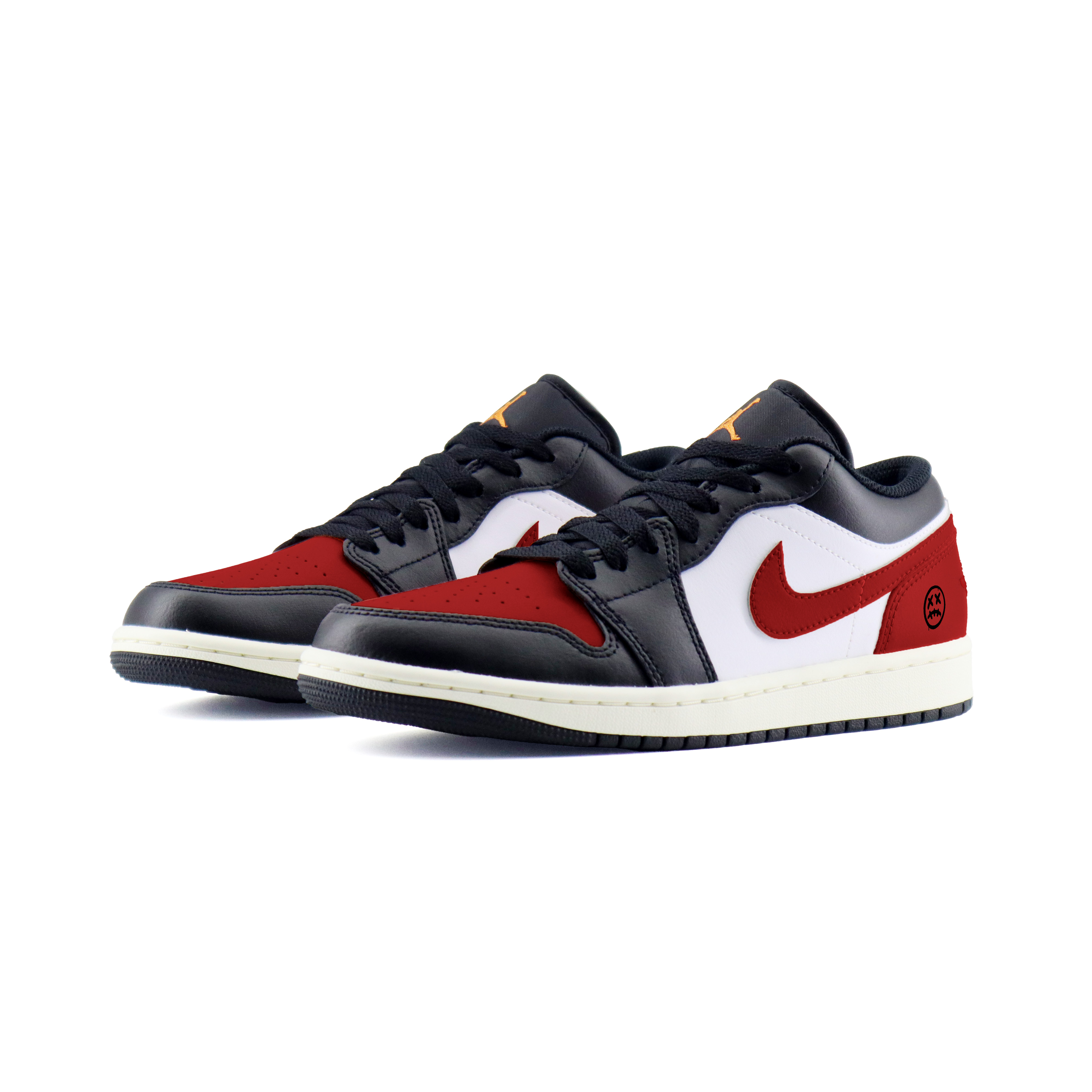 Jordan Air Jordan 1 Low Abrasion Resistant Low top Vintage Basketball Shoes Unisex Black Red