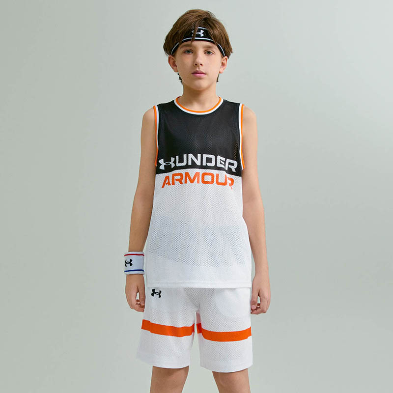 Мужский костюм Under Armour (белый) — фото 5