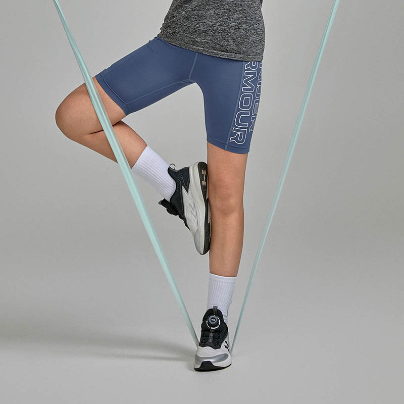 Детские шорты Under Armour (черные) — фото 7