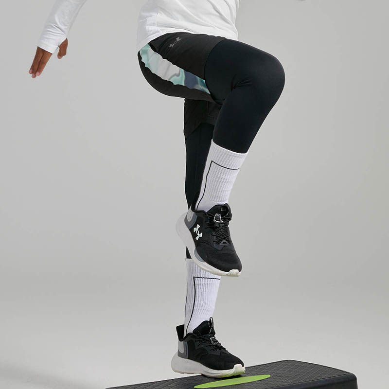 Штаны Under Armour (черный) — фото 8