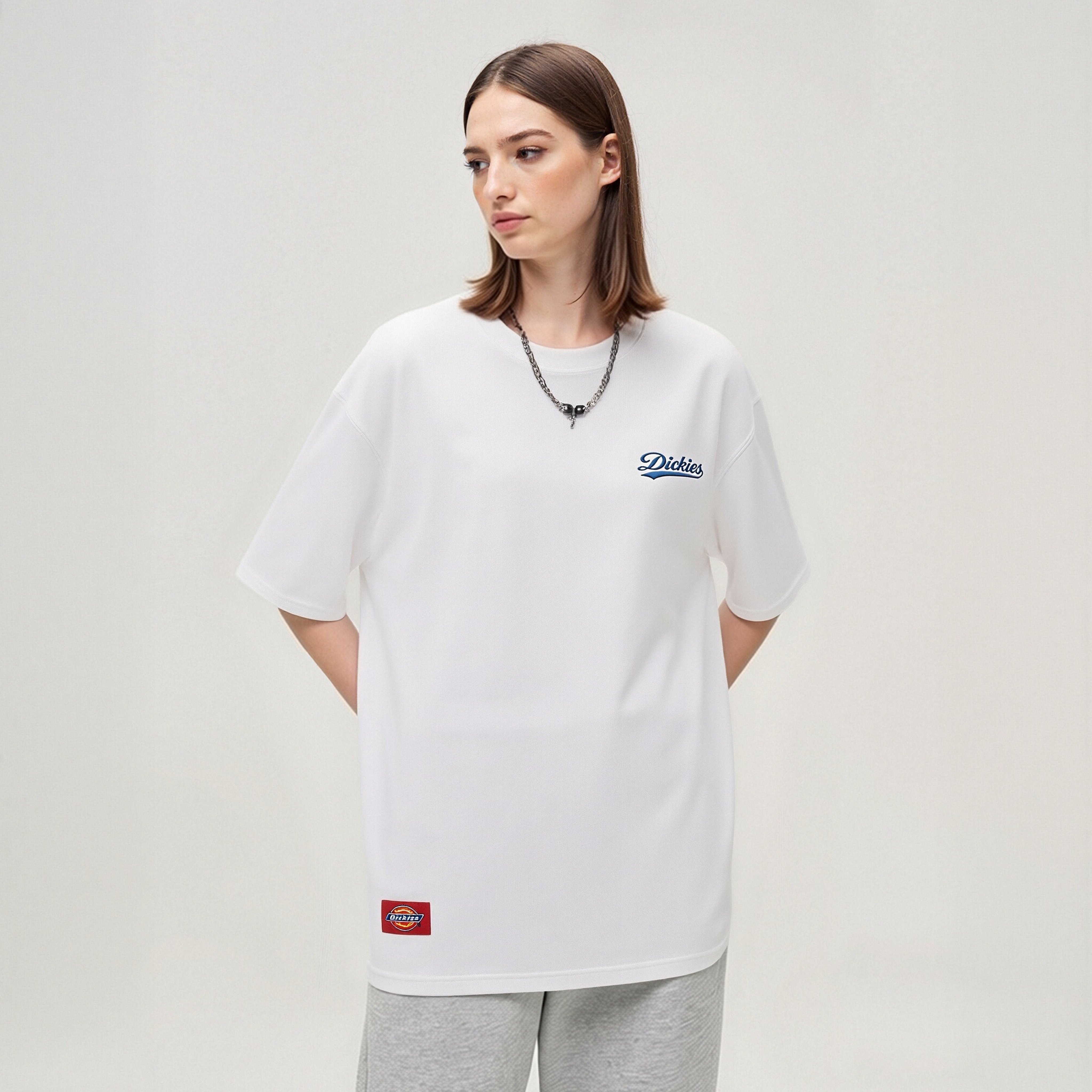 Женская футболка Dickies (черная) — фото 6