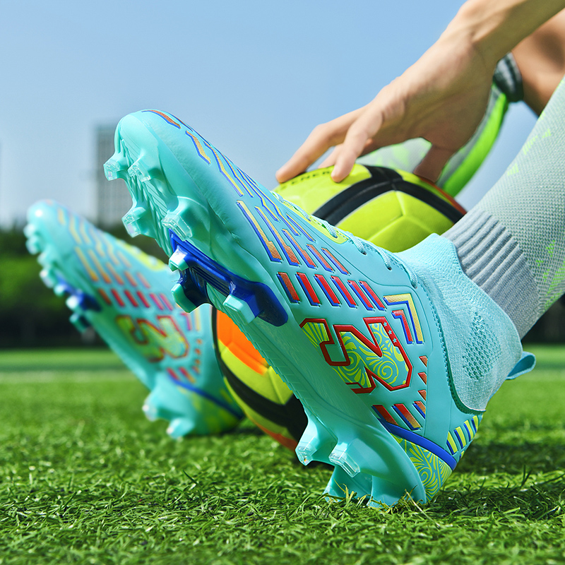TONYBEAR Cushioning Soccer Shoes Unisex
