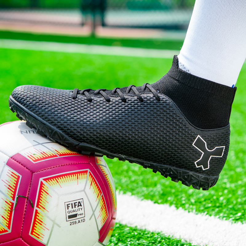 TONYBEAR Cushioning Soccer Shoes Unisex