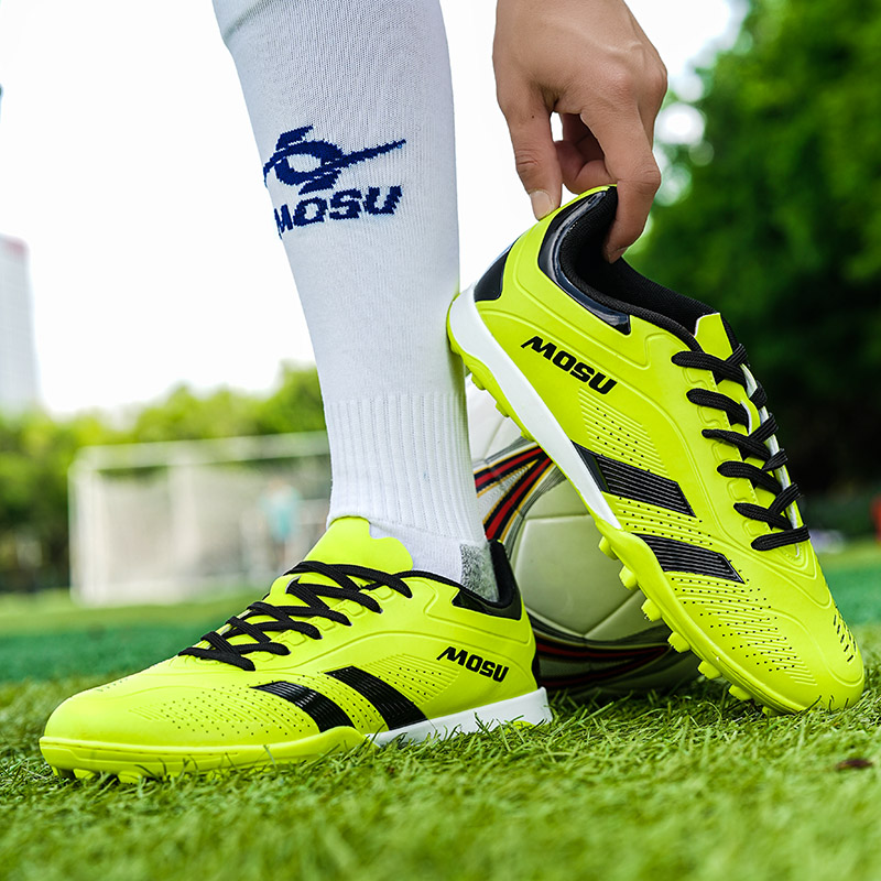 TONYBEAR Slip Resistant Abrasion Resistant Slip Resistant Abrasion Resistant Soccer Shoes Unisex