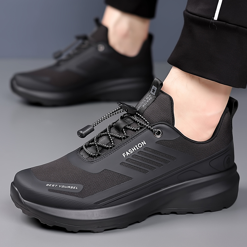TONYBEAR Outdoor Shoes Men’s Low Top Black/Gray/Green