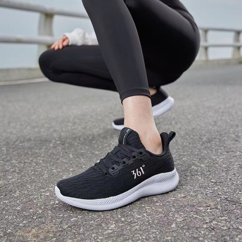 361° Chasing Waves Cushioning Slip Resistant Breathable Cushioning Slip Resistant Breathable Low top Running Shoes