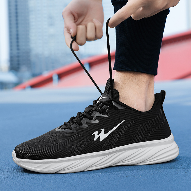 Binary Low top Running Shoes Men’s Black White