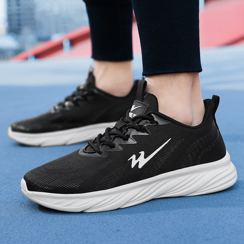 Binary Low top Running Shoes Men’s Black White