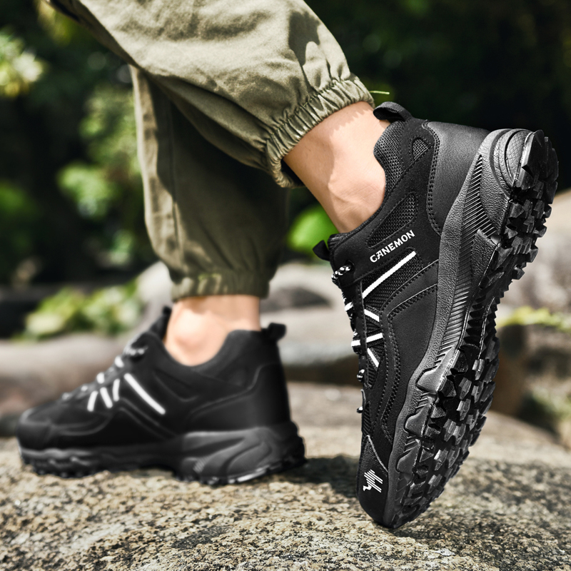 LINGHANGLUOTUO Mountain Journey Collection Slip Resistant And Breathable Coverage Low top Outdoor Shoes Unisex