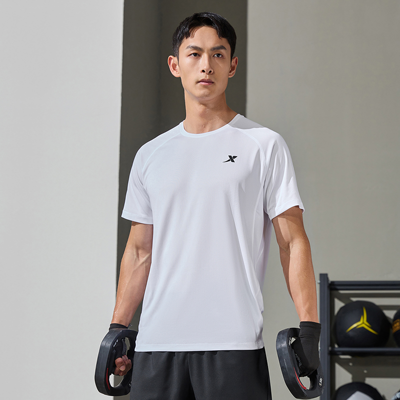 XTEP Comprehensive Training Short Sleeved Running T Shirt Men’s Pearl White