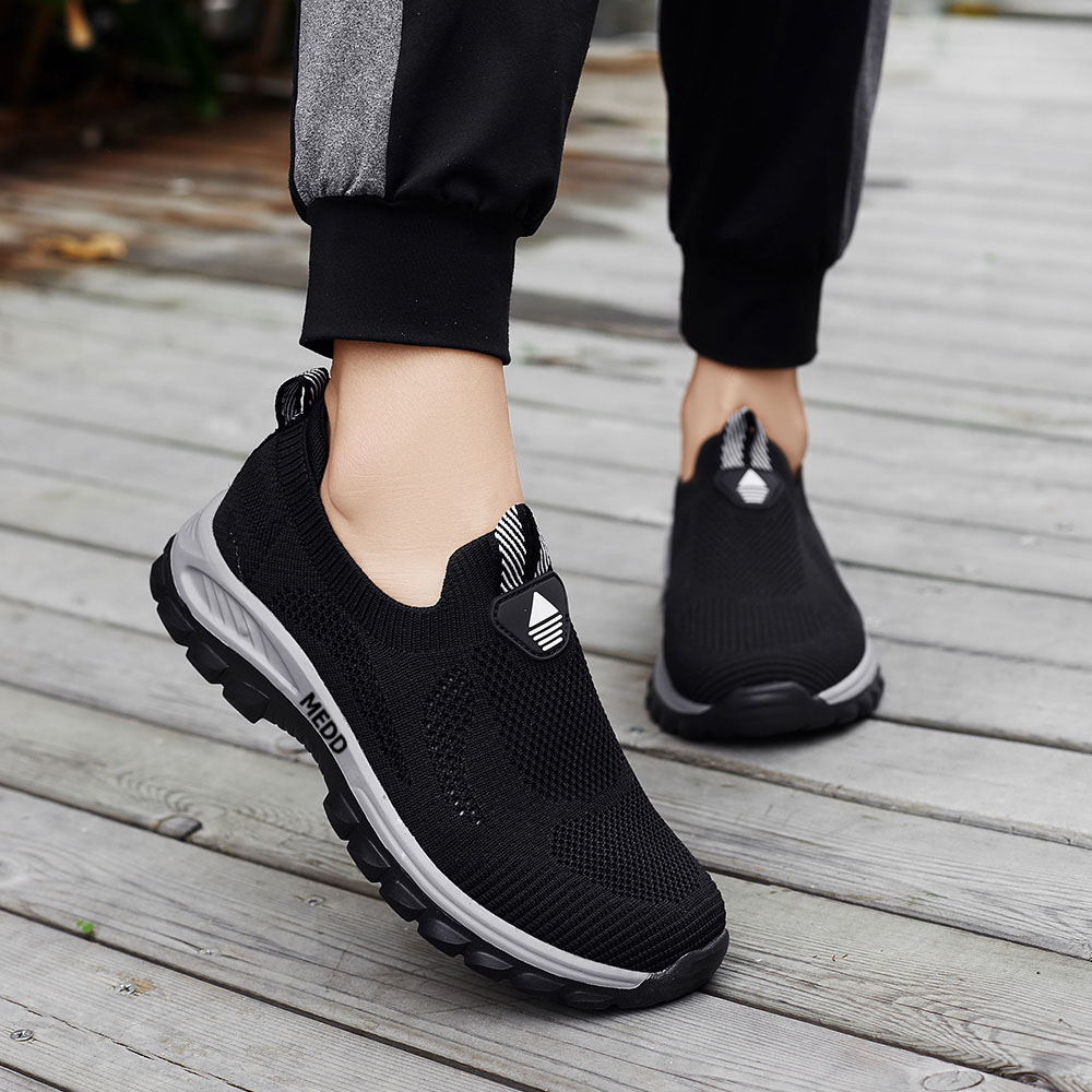 Medd Low top Casual Shoes Unisex Black