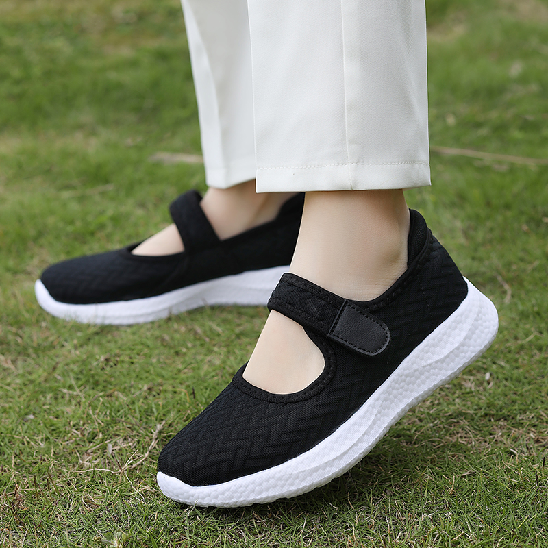 Medd Low top Casual Shoes Women’s Black