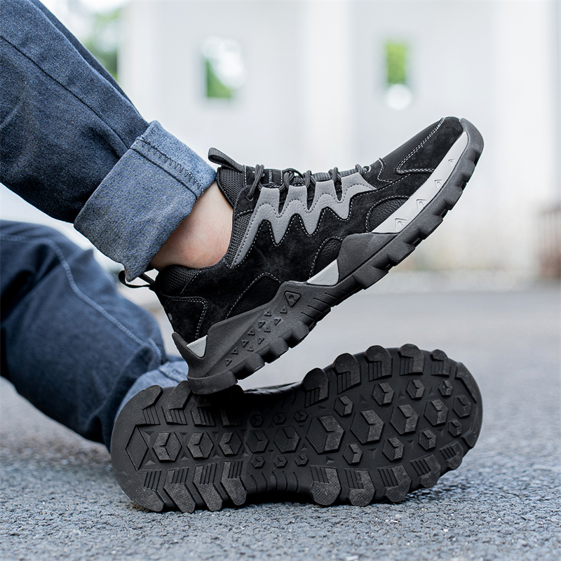 Jeep Comfortable Low top Hiking Shoes Men’s Black