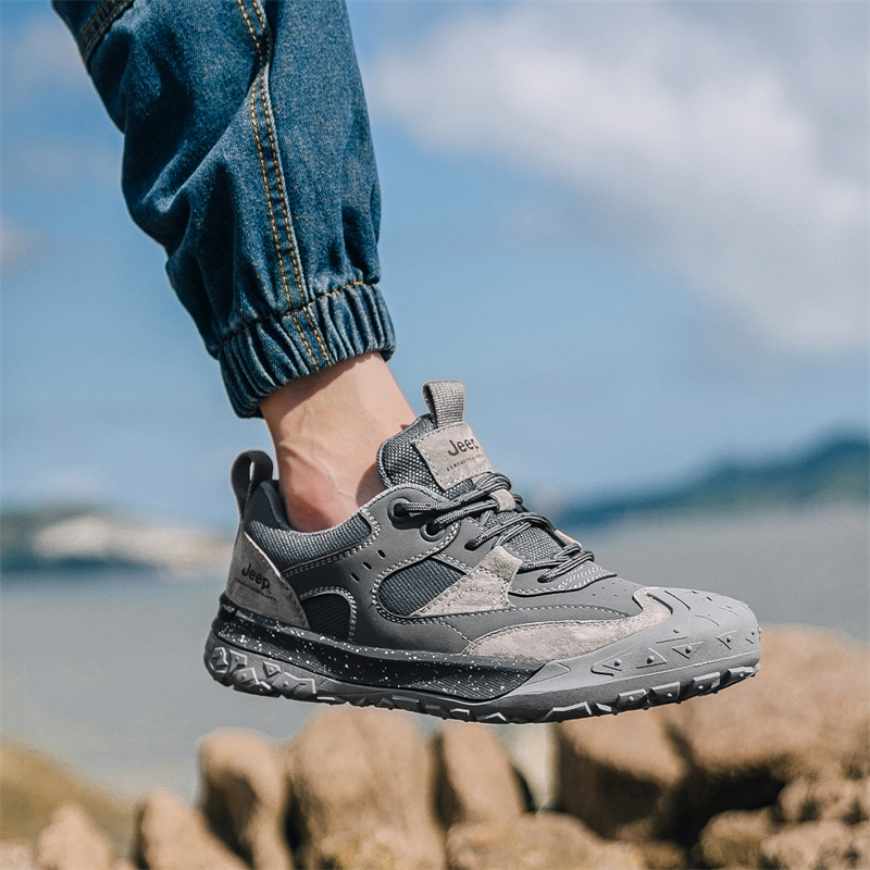 Jeep Low top Hiking Shoes Men’s Gray