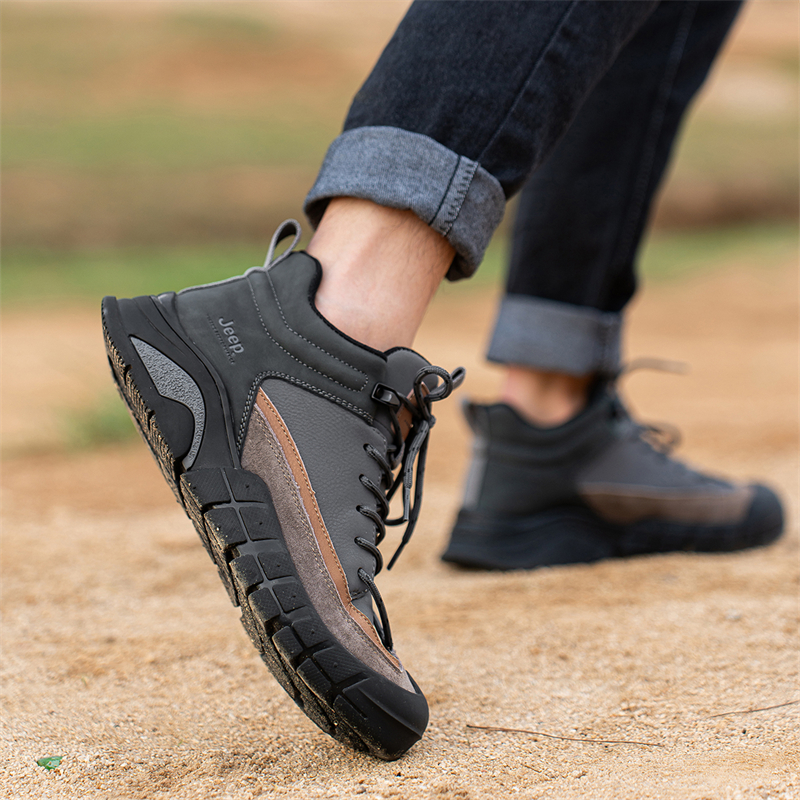Jeep Low top Hiking Shoes Men’s Black Gray