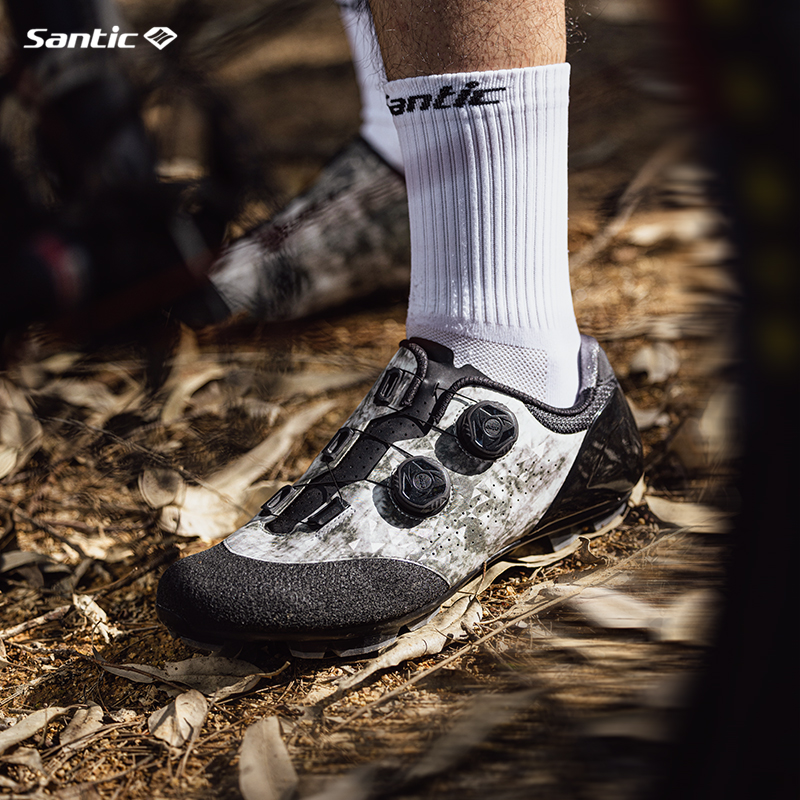 SANTIC Wrapping, Wear Resistant And Non Slip Low top Cycling Shoes Men’s Gray Gobi