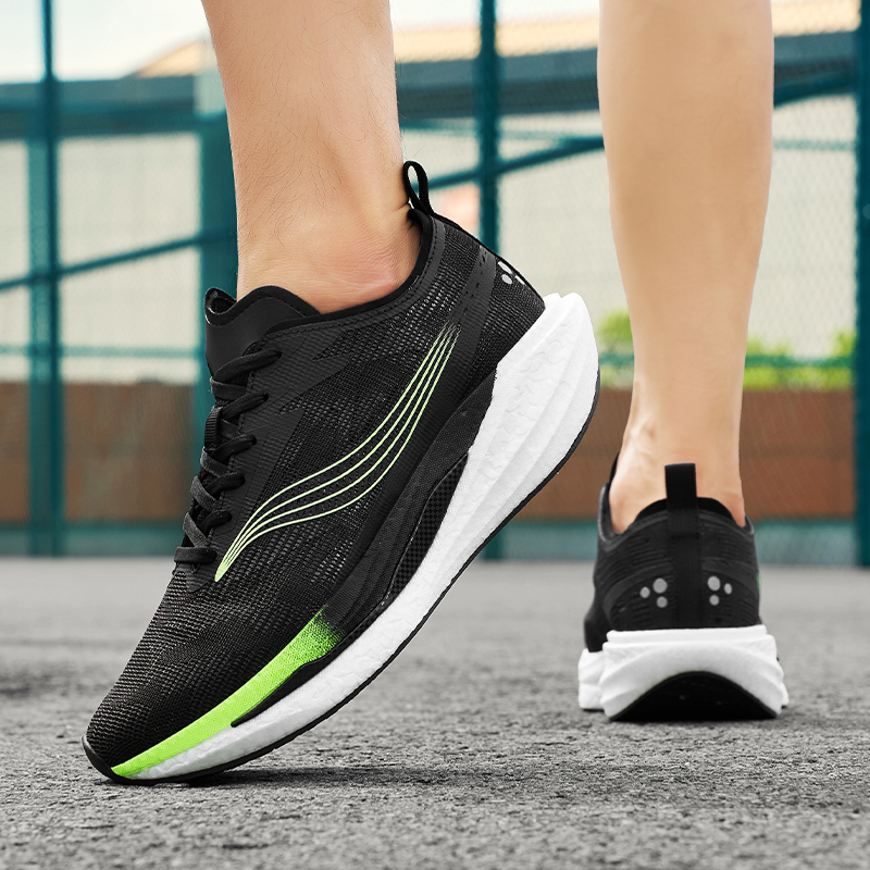 BAOZAOGONGYANG Breathable And Resilient Low top Physical Fitness Test & Exam Racing Running Shoes Men’s