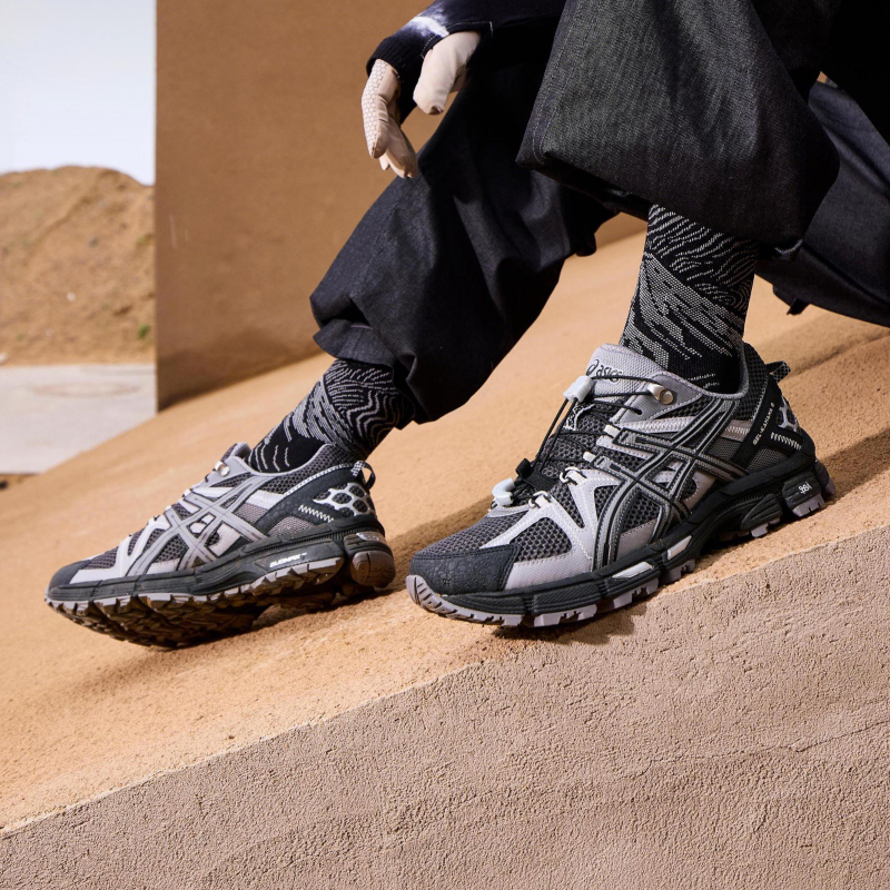 Кроссовки ASICS Gel-Kahana 8 FL (серо-черные) — Серыйчёрный — фото 7