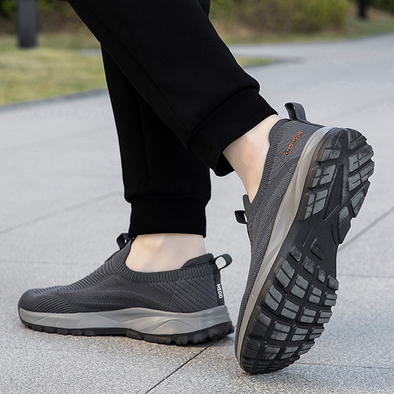 Medd Low top Casual Shoes Unisex
