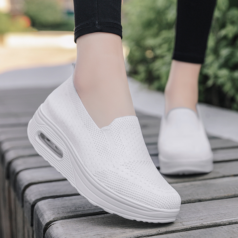 Medd Low Top Casual Shoes Women's