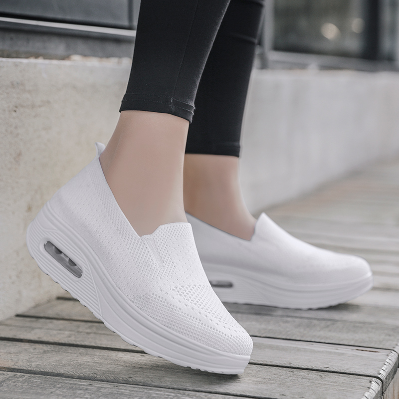Medd Low Top Casual Shoes Women's