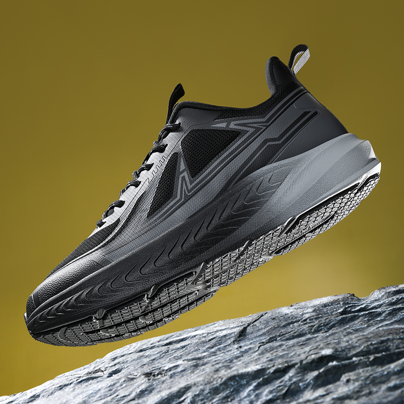 NMR Low top Running Shoes Men’s