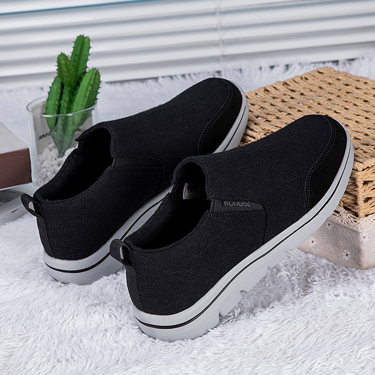 RONGSHI Blended Material Middle Aged And Elderly Walking Shoes Casual Shoes Slip on Men’s