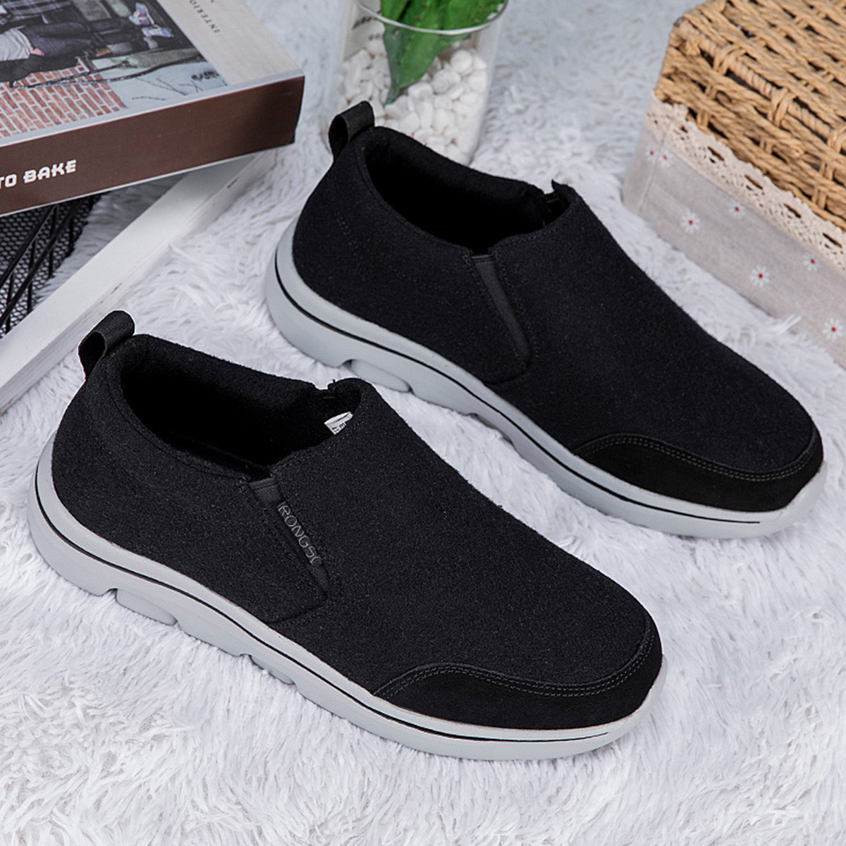 RONGSHI Blended Material Middle Aged And Elderly Walking Shoes Casual Shoes Slip on Men’s