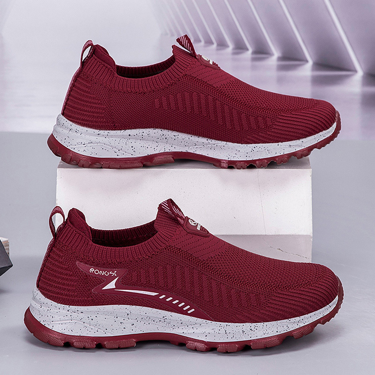 RONGSHI Fabric Low top Lifestyle Sports Casual Shoes Women’s