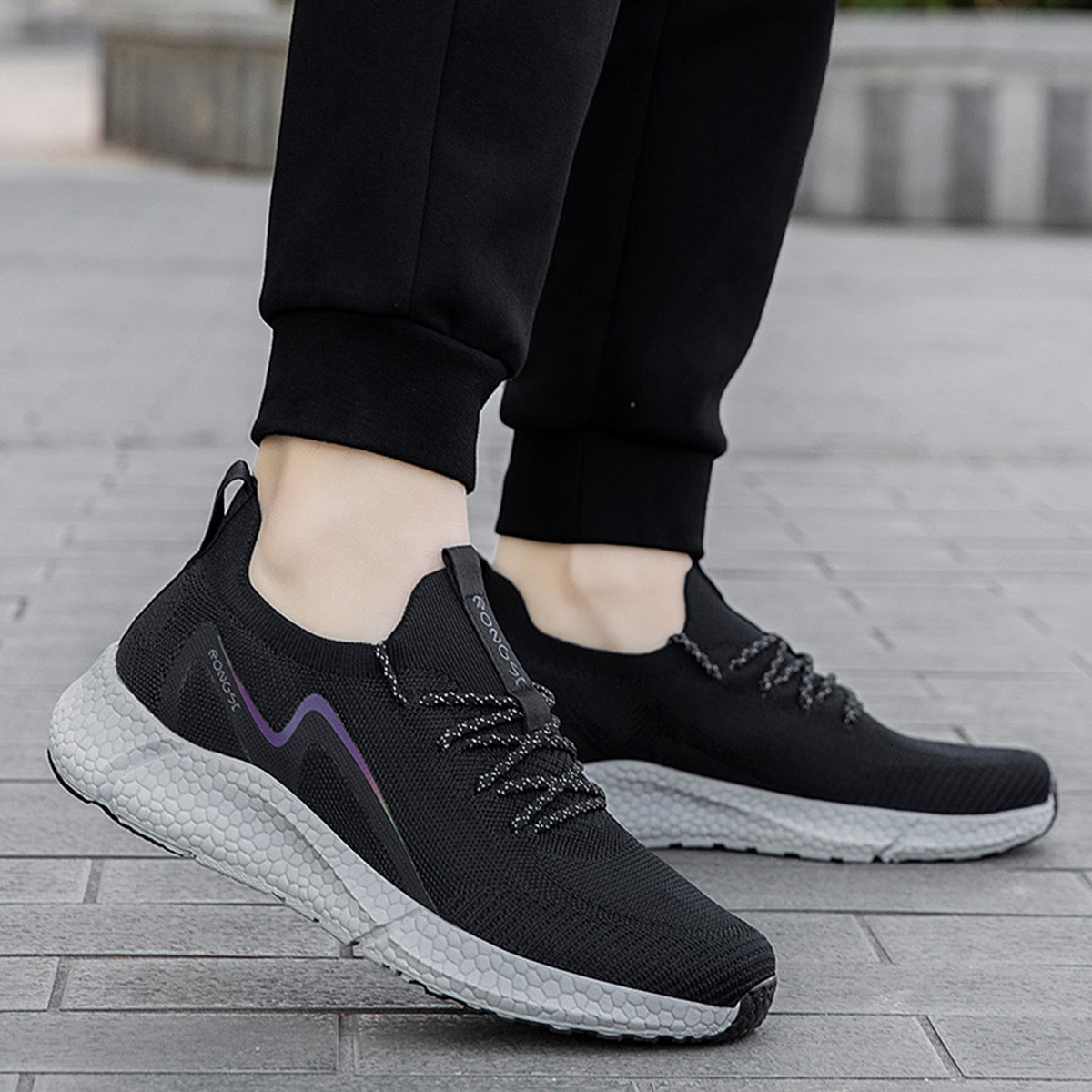 RONGSHI Fabric Slip Resistant, Breathable, Lightweight Low top Casual Shoes Men’s