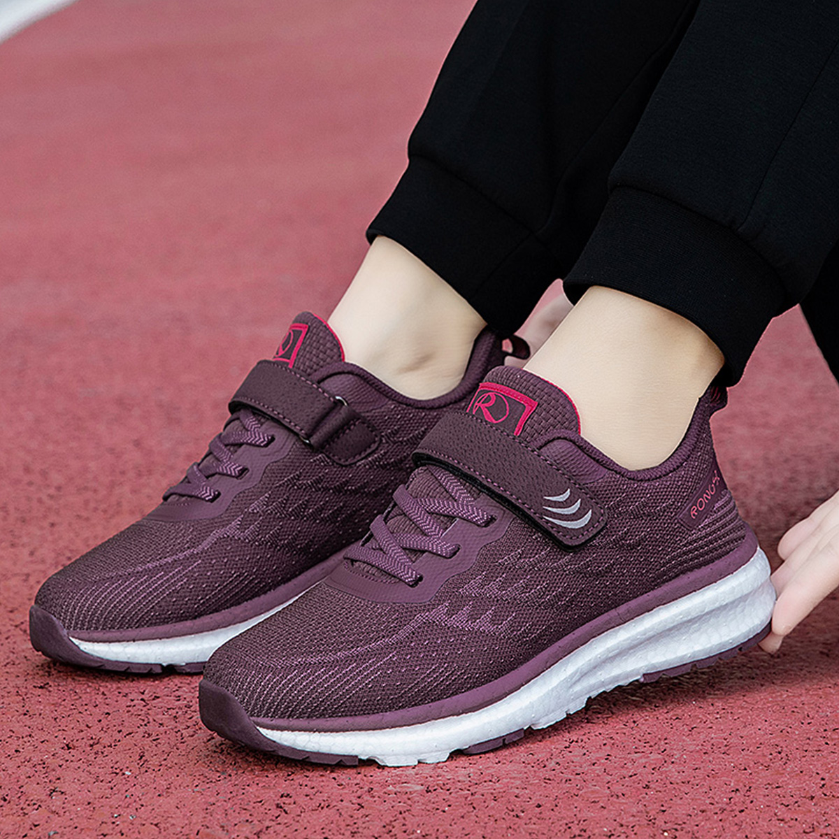 RONGSHI Slip Resistant Low top Casual Shoes Unisex