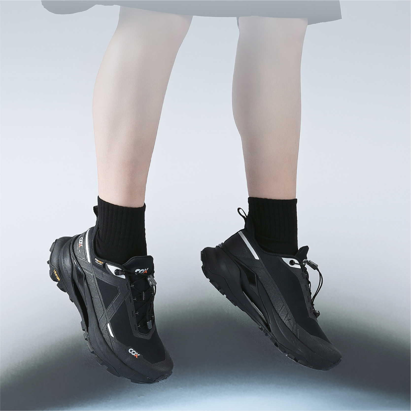 CGX X1000 Cushioning Slip Resistant Abrasion Resistant Waterproof Low top Outdoor Shoes Men’s Carbon Black
