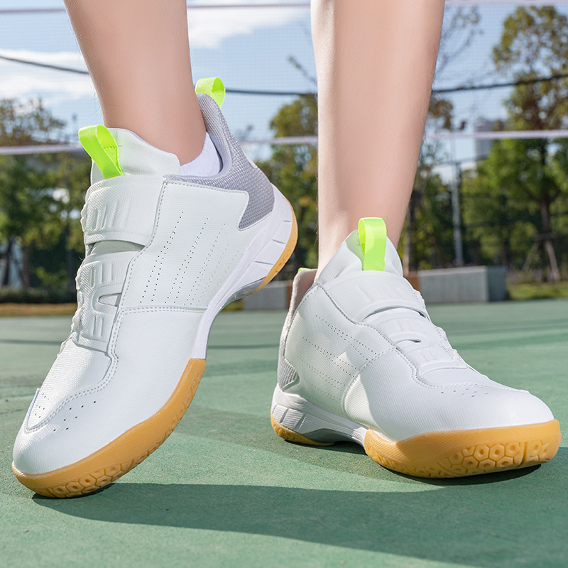 TONYBEAR Slip Resistant Slip Resistant Badminton Shoes Unisex