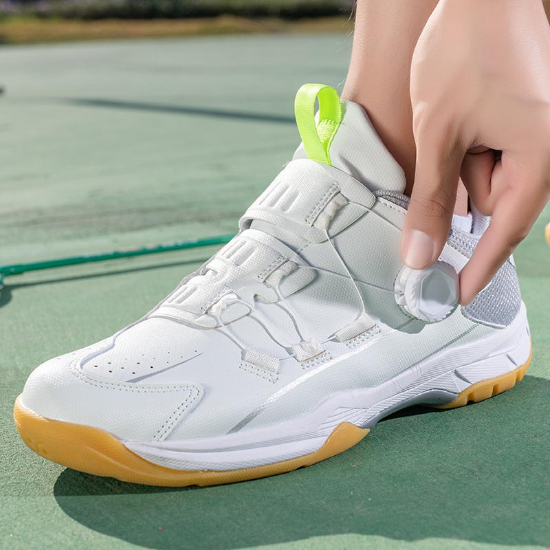 TONYBEAR Slip Resistant Slip Resistant Badminton Shoes Unisex