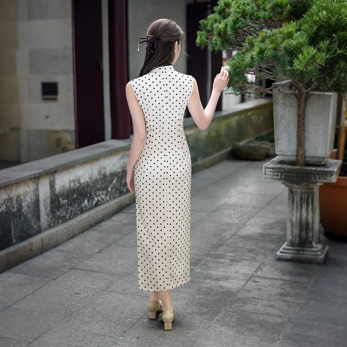 ENEESSI Spring Summer Release Cheongsam Women's Dark Gray, Beige