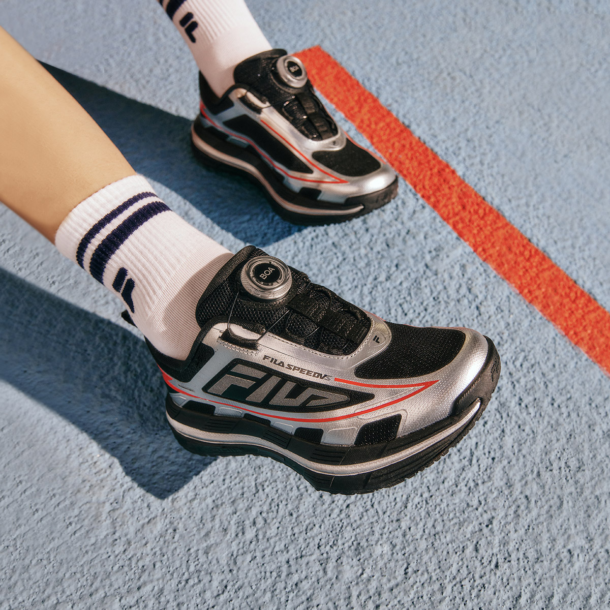 Детская обувь Fila KIDS PERFORMANCE-FPHSPEED 5 S (черный с серебряным) — фото 6