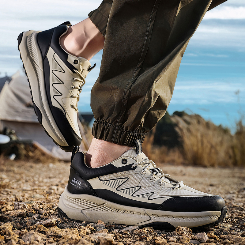 Jeep Low top Hiking Shoes Unisex