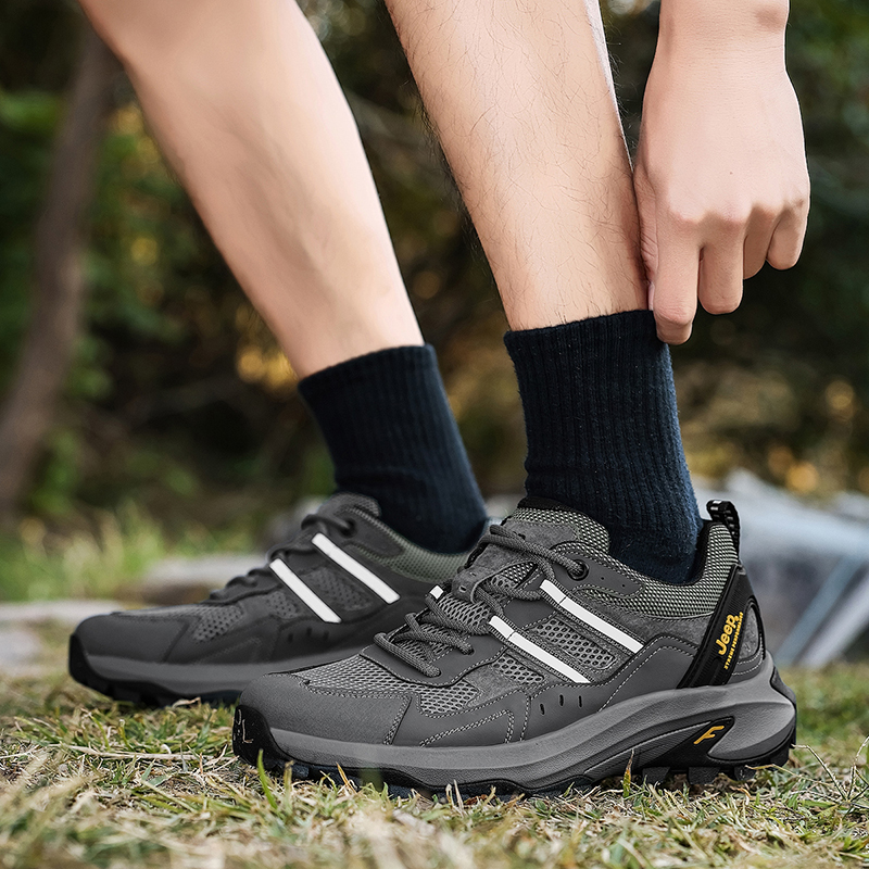Jeep Low top Hiking Shoes Unisex