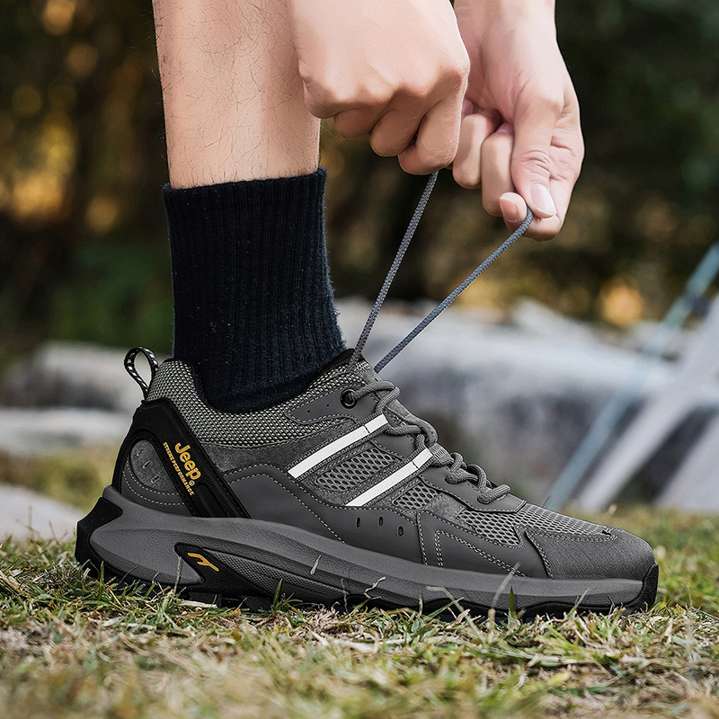 Jeep Low top Hiking Shoes Unisex
