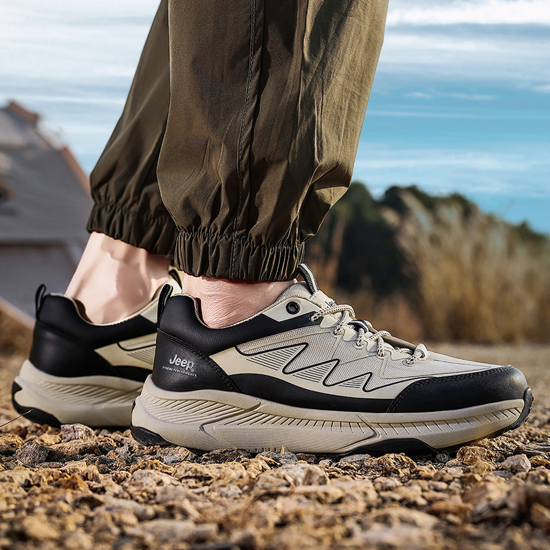 Jeep Low top Hiking Shoes Unisex