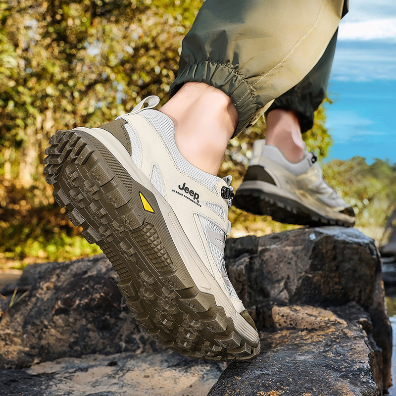Jeep Low top Hiking Shoes Unisex
