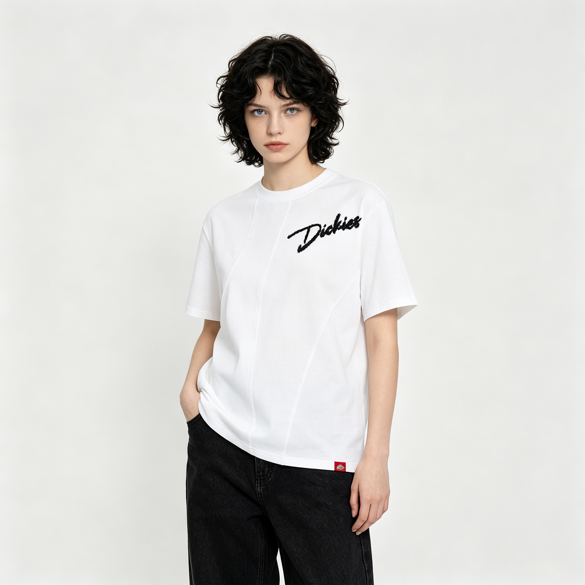 Женская футболка Dickies boxycleanfit3DLOGO T (серая) — фото 9