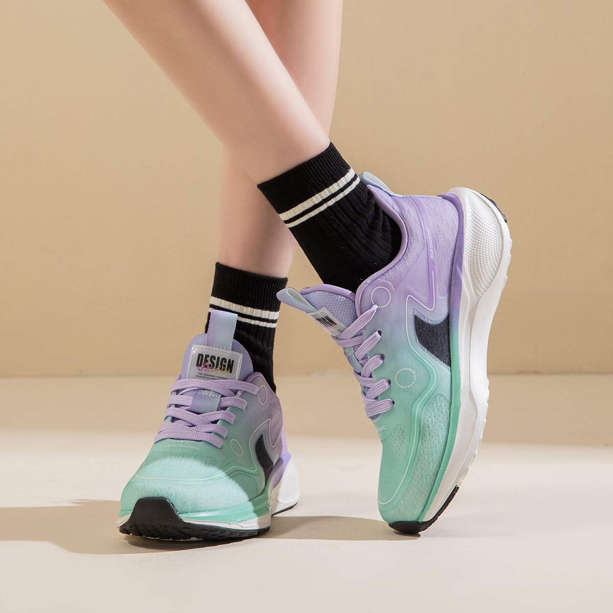 JEANSWEST Mesh Lightweight And Breathable Low top Running Shoes Unisex