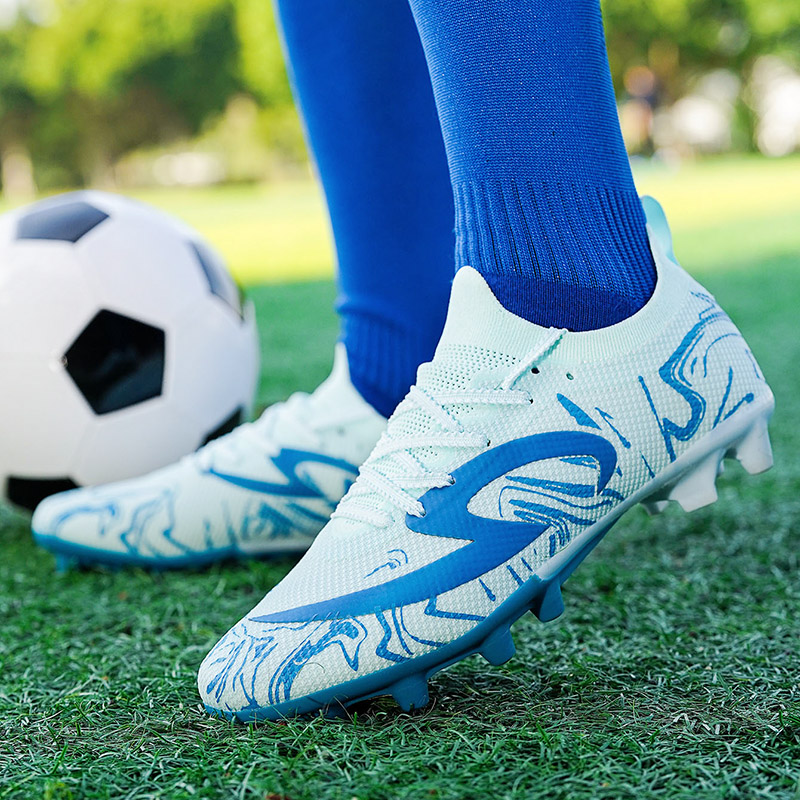 Sportful Slip Resistant, Abrasion Resistant, Breathable Slip Resistant, Abrasion Resistant, Breathable Soccer Shoes