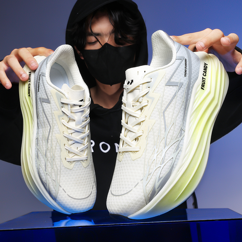 N·HOT Cushioning Slip Resistant Abrasion Resistant Low top Casual City Commuting Running Shoes Unisex