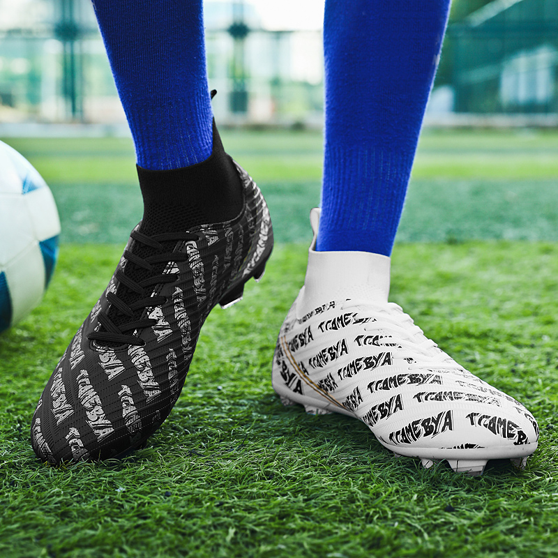 BIANSULONG Artificial Turf, Natural Grass Abrasion Resistant Coverage Rebound Soccer Shoes Unisex