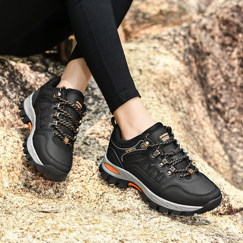 BIANSULONG Cushioning Abrasion Resistant Thermal Low top Mountaineering Shoes Unisex Black