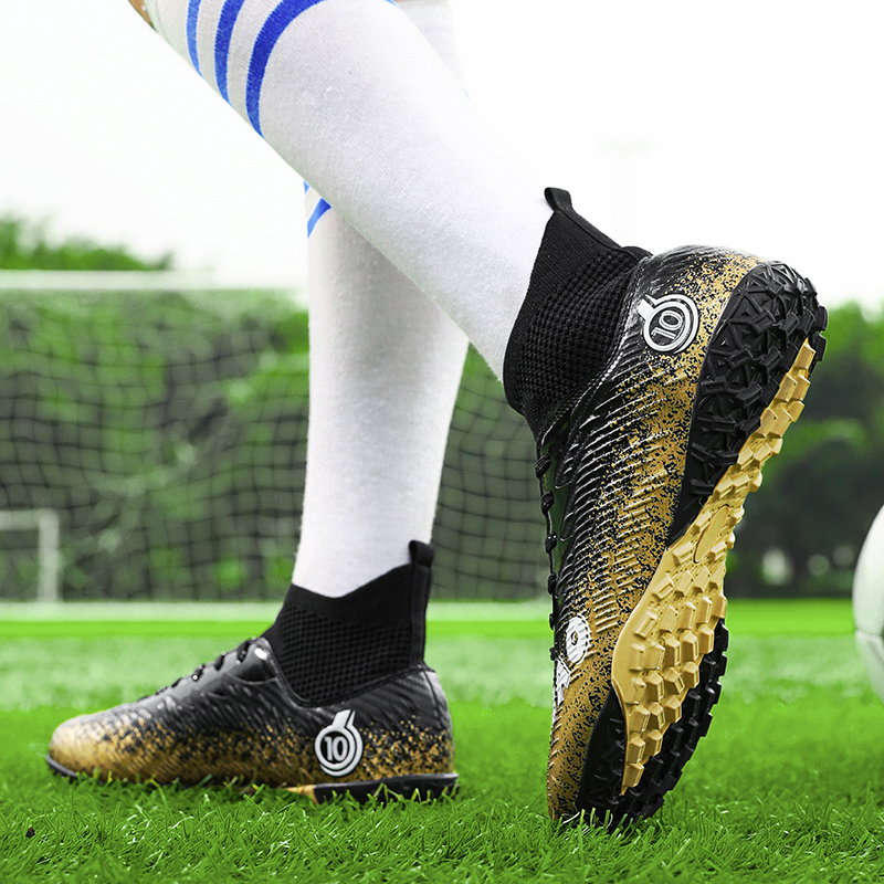 BIANSULONG Soccer Shoes Unisex Low Top Black/Gold