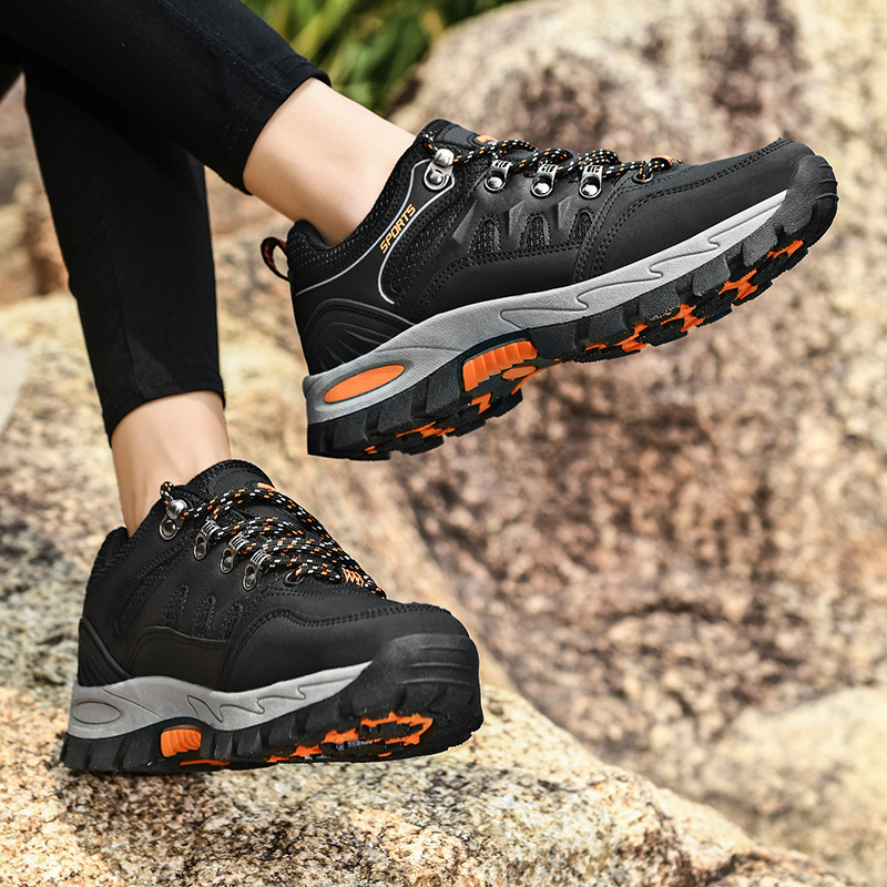 BIANSULONG Cushioning Abrasion Resistant Thermal Low top Mountaineering Shoes Unisex Black
